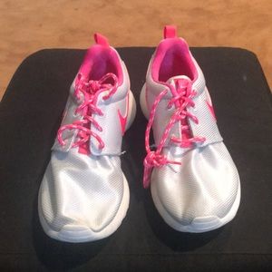 Nike youth pink and light gray sneakers